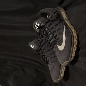Nike Air Max 2016 Men's 13 US